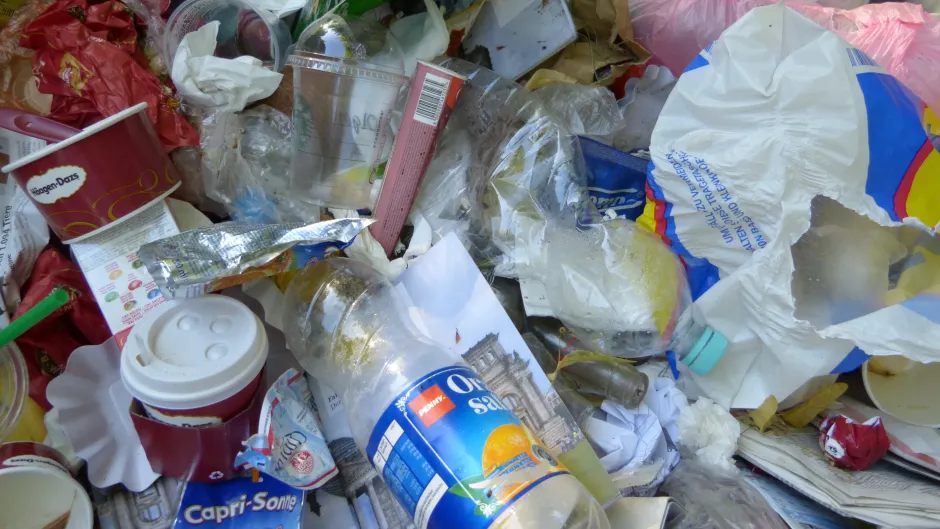 Plastikmuell_c._Hannah_Fabian